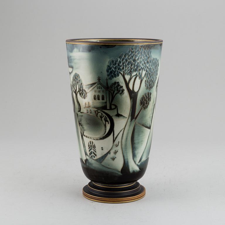 GUNNAR NYLUND, a "Flambé" stoneware vase, Rörstrand, Swede, 1930-40's.