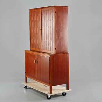 SKÅP, "589-029", David Rosén för Nordiska Kompaniets "FUTURA"-serie, Nyköping, 1950-tal, brickmärkt.