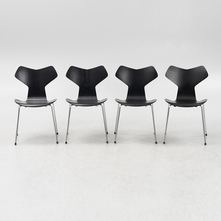 Arne Jacobsen, stolar, 4 st, "Grand Prix", Fritz Hansen, Danmark.