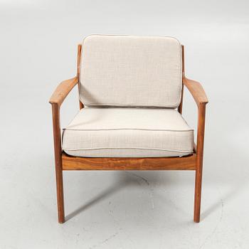 Folke Ohlsson, a armchair, “USA 75”, Dux, latter half of the 20th Century.