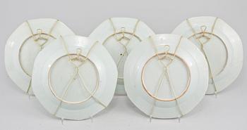 TALLRIKAR, 5 st, porslin, Kina, 1700-tal.