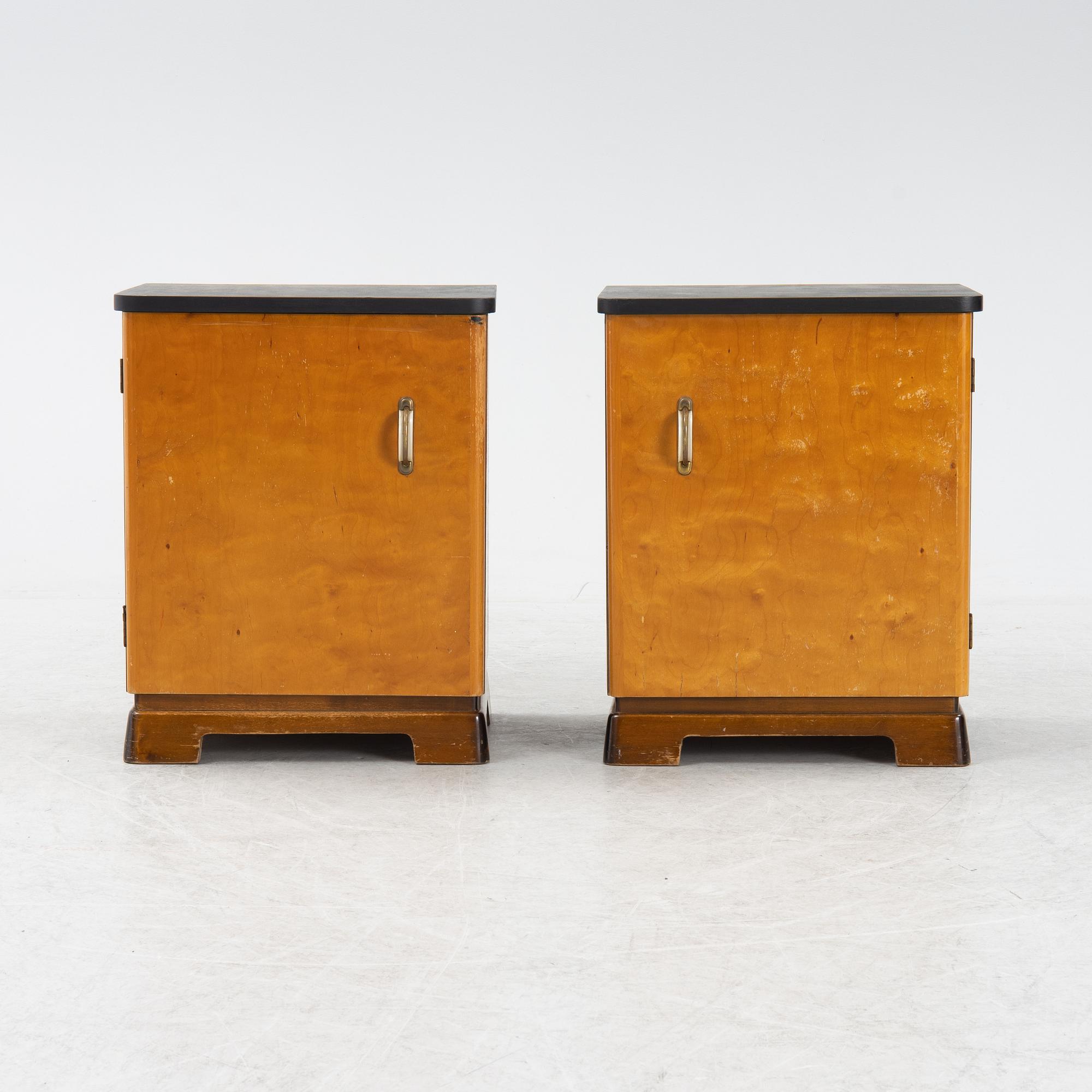 Sängbord, ett par, funkis, 1930-tal.