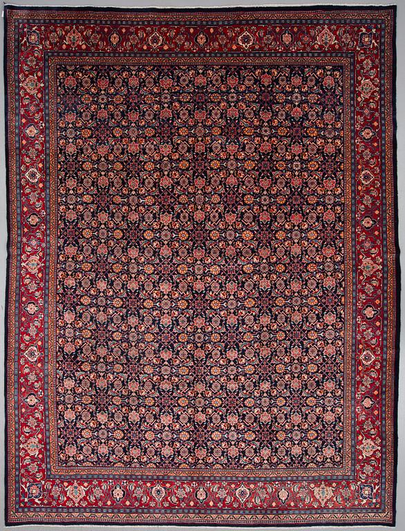 MATTA, Sarouk möjligen, 1900-talets slut. Ca 417 x 313 cm.