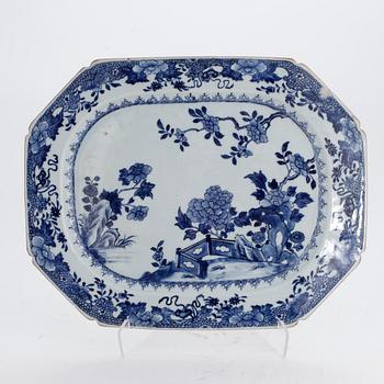 STEKFAT, porslin, Kina, 1700-tal.
