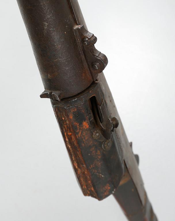 A indo-persian matchlock rifle, 19th century.