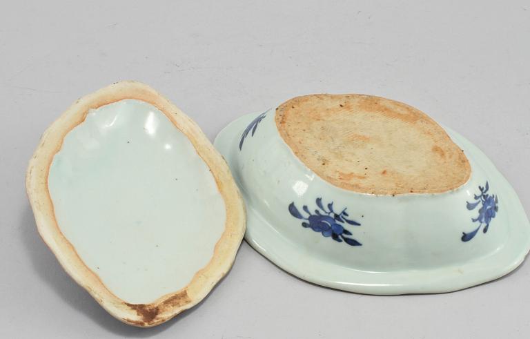 LOCKKAROTT, porslin, Kina, 1800-tal.