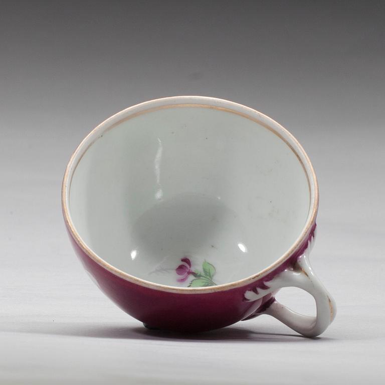 KAFFEKOPP MED FAT, porslin, Gardner, Ryssland 1880-1890.