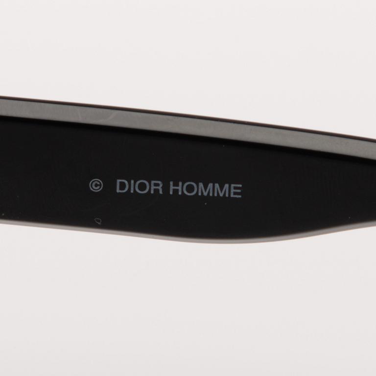 DIOR HOMME BLACK TIE SUNGLASSES.