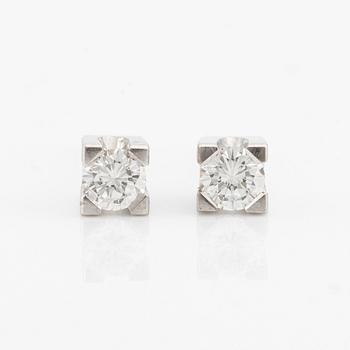 Earrings, one pair, white gold with brilliant-cut diamonds.