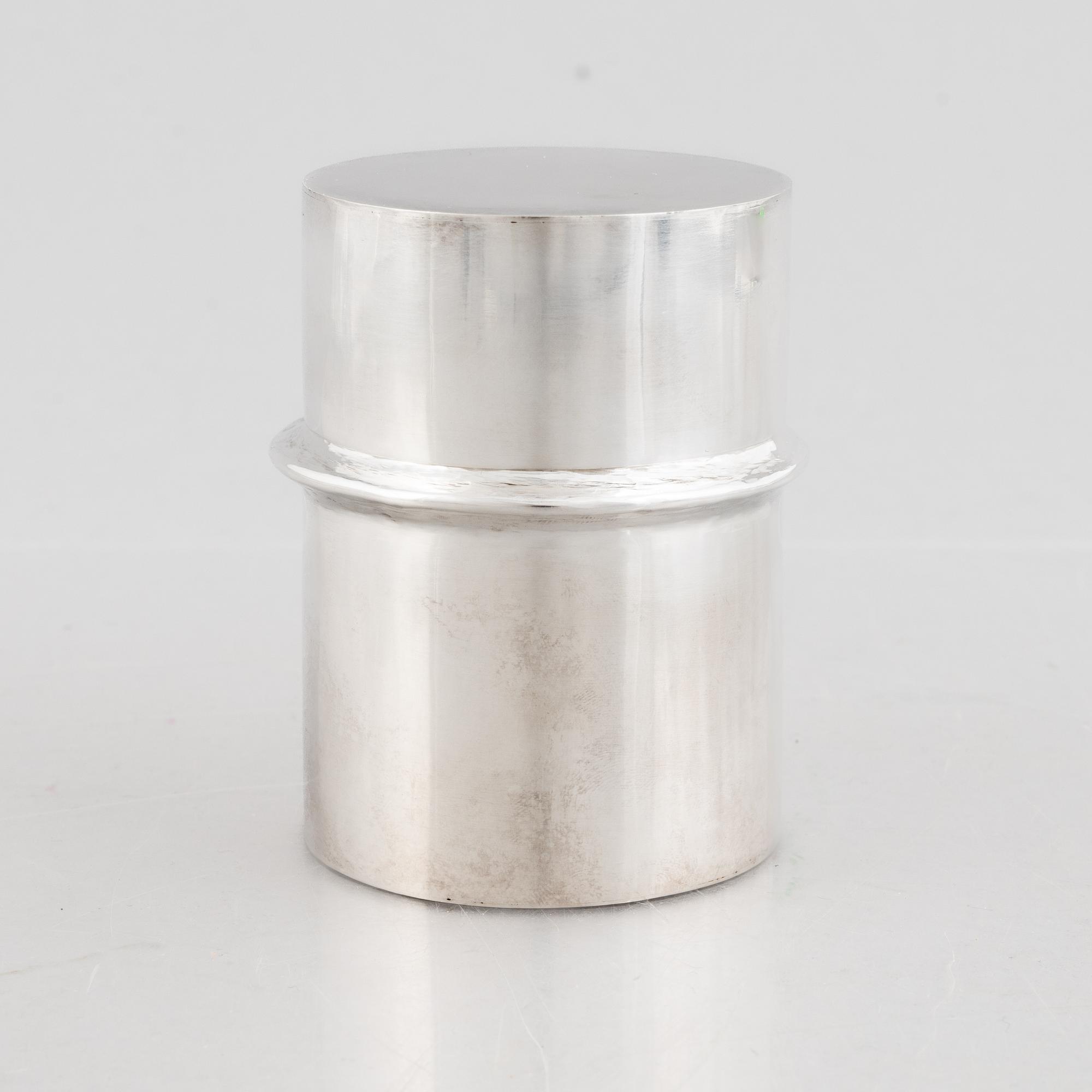 A silver box with lid, mark of Lars Arby, Gothenburg, Sweden 1964.