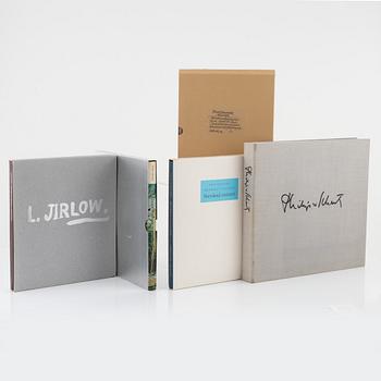 Bibliophile editions with original graphics – 5 volumes.