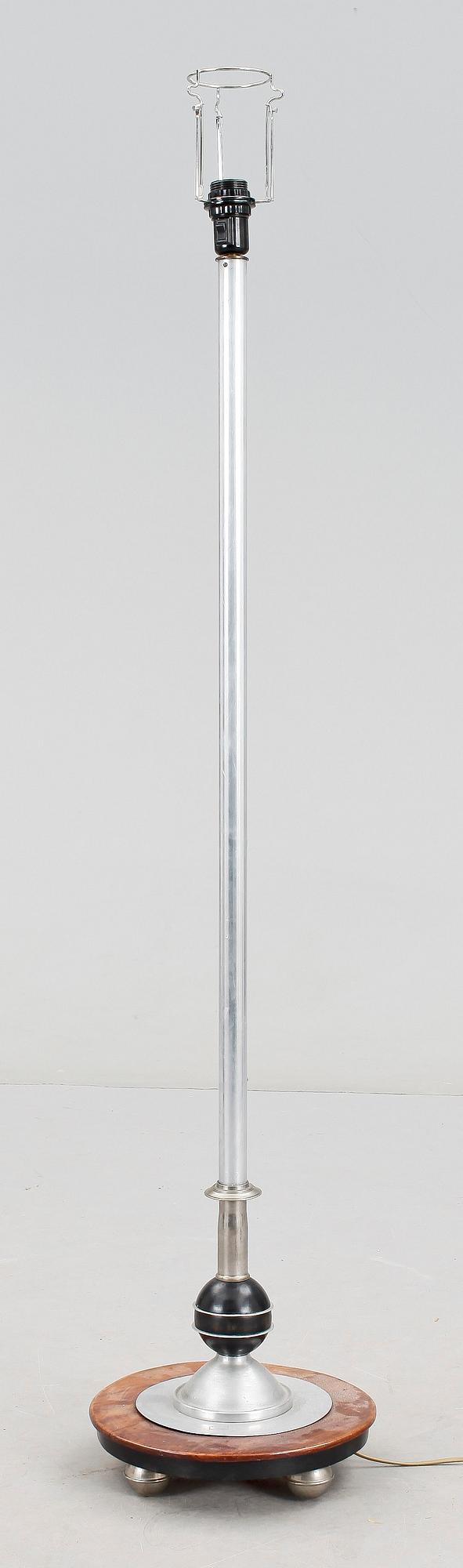 GOLVLAMPA, metall, 1940-tal.