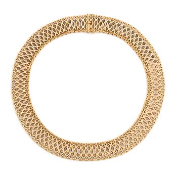 503. An 18K gold necklace by JE Hellströmer.