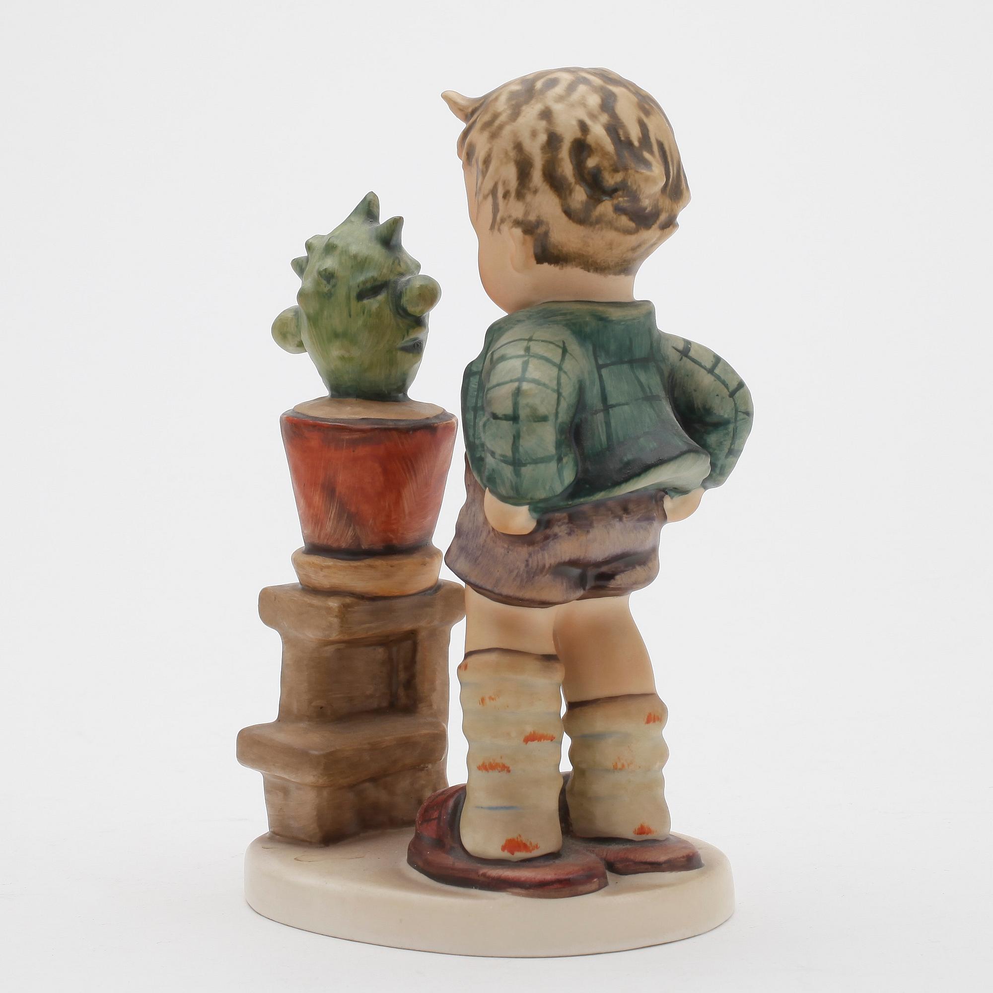 FIGURINER, 5 st, porslin, MJ Hummel, Goebel, 1900-tal.