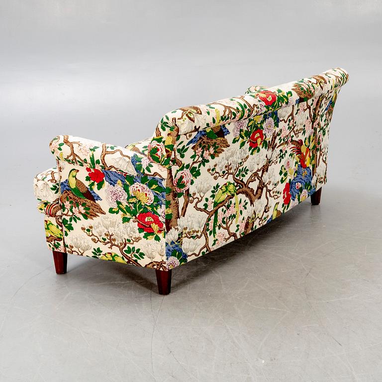 Josef Frank, soffa modellnr 678 för Firma Svenskt Tenn sent 1900-tal.