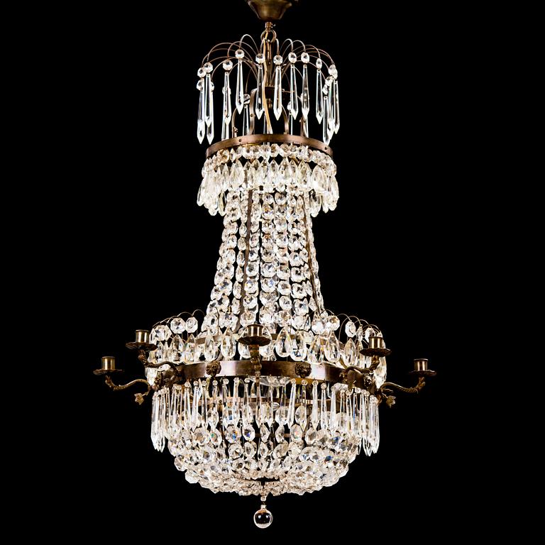 A 20th century chandelier.