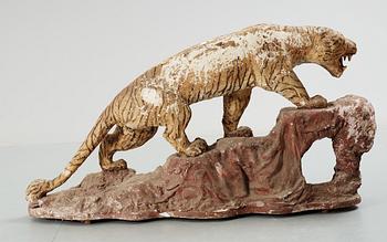 An early 20th cent papier-maché tiger.