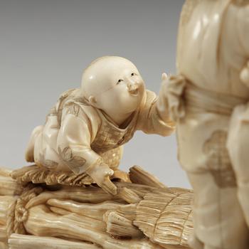 A signed Japanese ivory sculpture, Meiji (1868-1912).