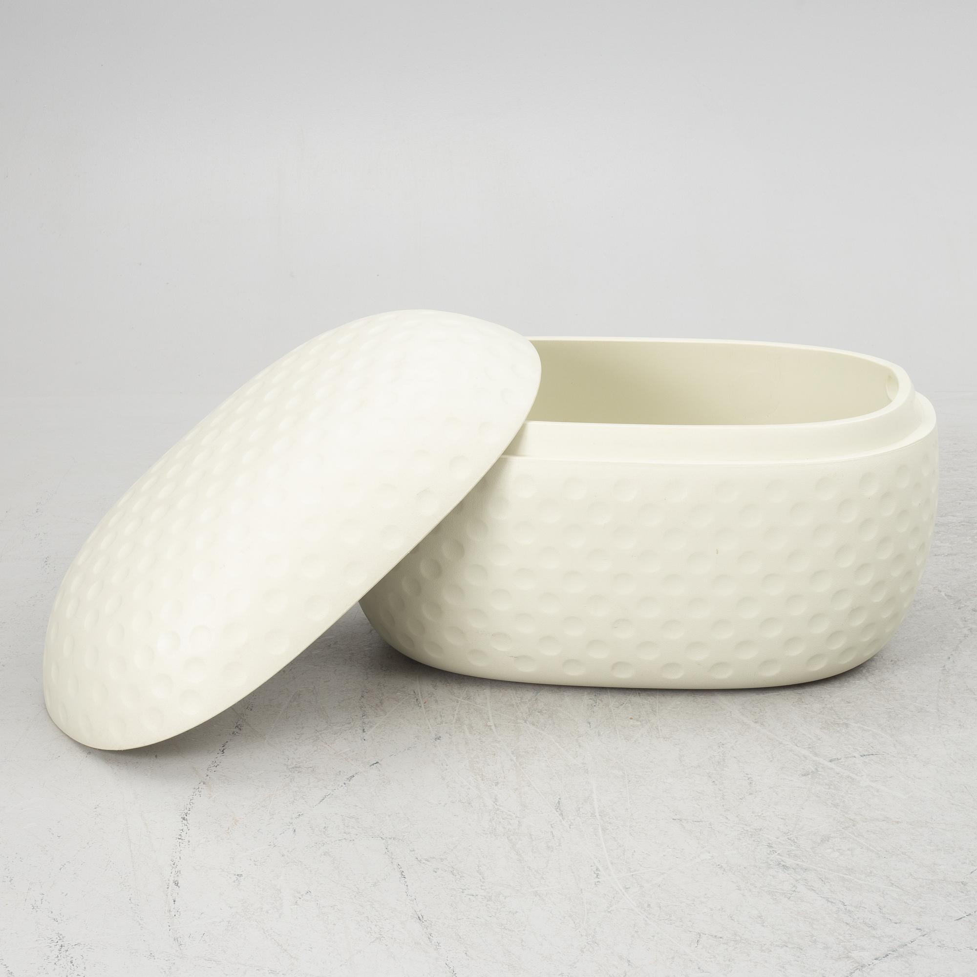 Javier Mariscal, förvaringslåda med lock, "El Baúl", "Me Too"-collection, Magis, Italien, 2007.