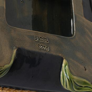 BORDSLAMPA, majolika, Gerbing & Stephan, Österrike, 1800-talets slut.