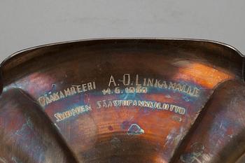 BRÖDKORG, silver, Auran Kultaseppä, Åbo 1947. Tot.vikt ca 752 g.