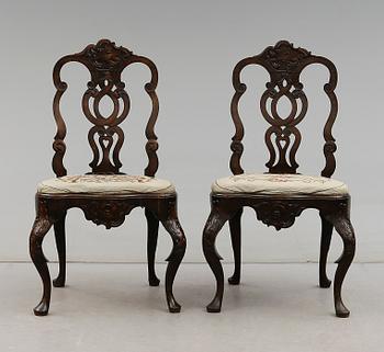 STOLAR, 1 par, Queen Anne, 1700-talets första hälft.