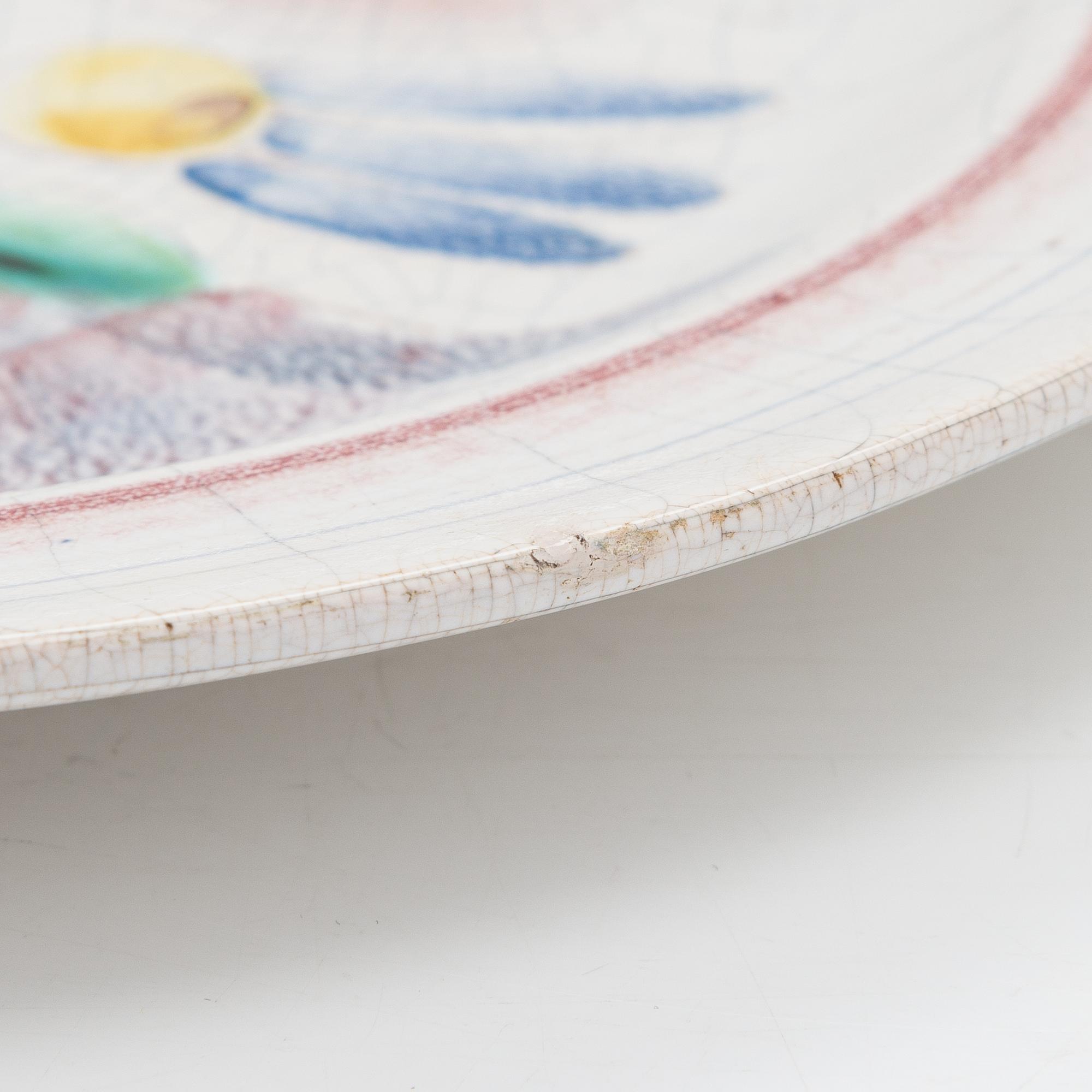 Birger Kaipiainen, a ceramic plate. Signed BK Arabia Suomi.
