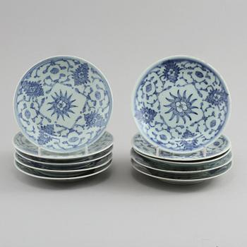 BÄRTALLRIKAR, 10 st, porslin, Kina, 1900-tal.
