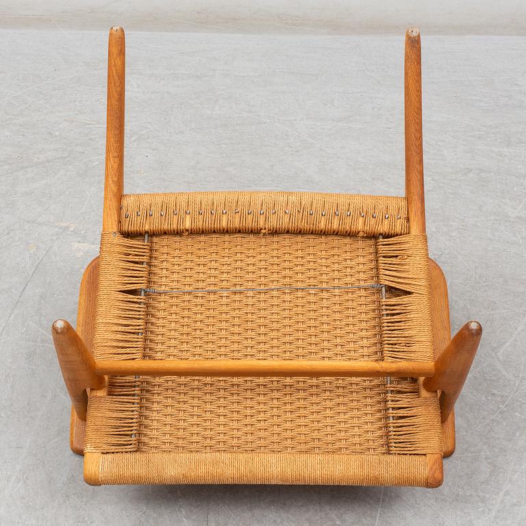 HANS J WEGNER, fåtölj "CH-25", Carl Hansen & Søn, Danmark.