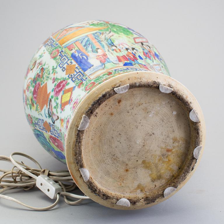 A CHINESE CANTON PORCELAIN VASE, 19th century, now a table lamp.