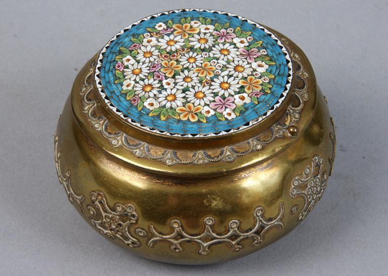 DOSOR, 2 st, mässing samt micromosaik, tidigt 1900-tal.