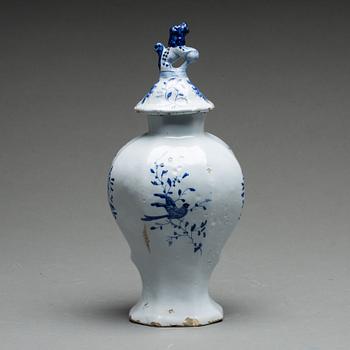 LOCKURNA, fajans, Delft, 1700-tal.