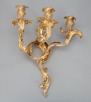 VÄGGLAMPETTER, ett par, brännförgylld brons, sannolikt Ryssland, 1800-talets mitt.