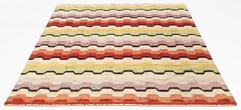 A Missoni Carpet by T & J Vestor. Circa 237 x 166 cm.