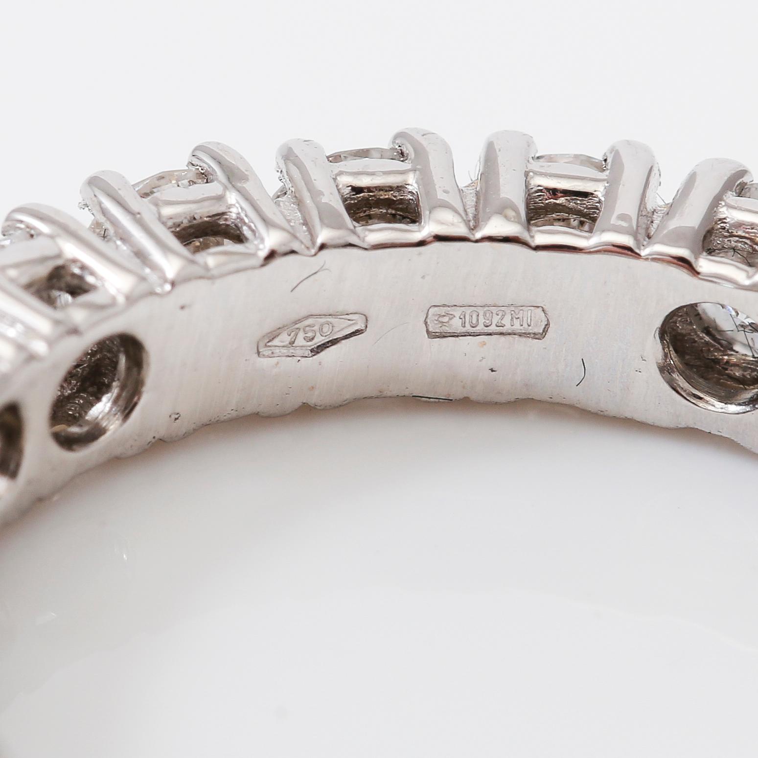 RING, briljantslipade diamanter totalt ca 2,55 ct.