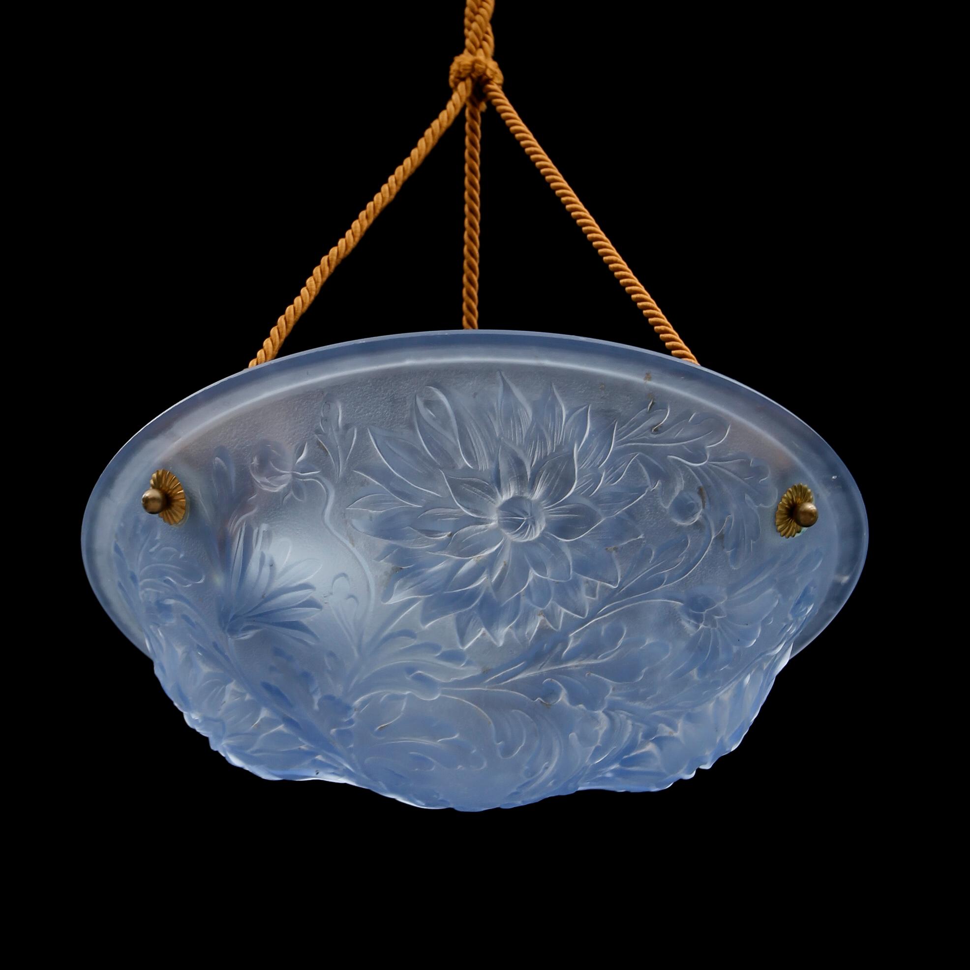 TAKAMPEL, glas, 1900-talets andra hälft. Höjd ca 60 cm.