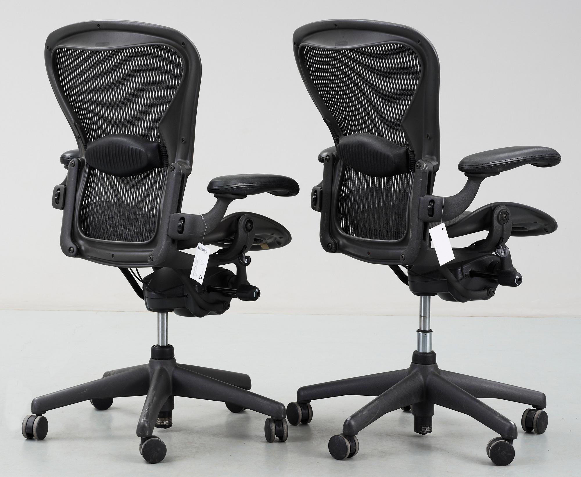 KONTORSSTOLAR, 2 st, "Aeron Chair", Herman Miller.