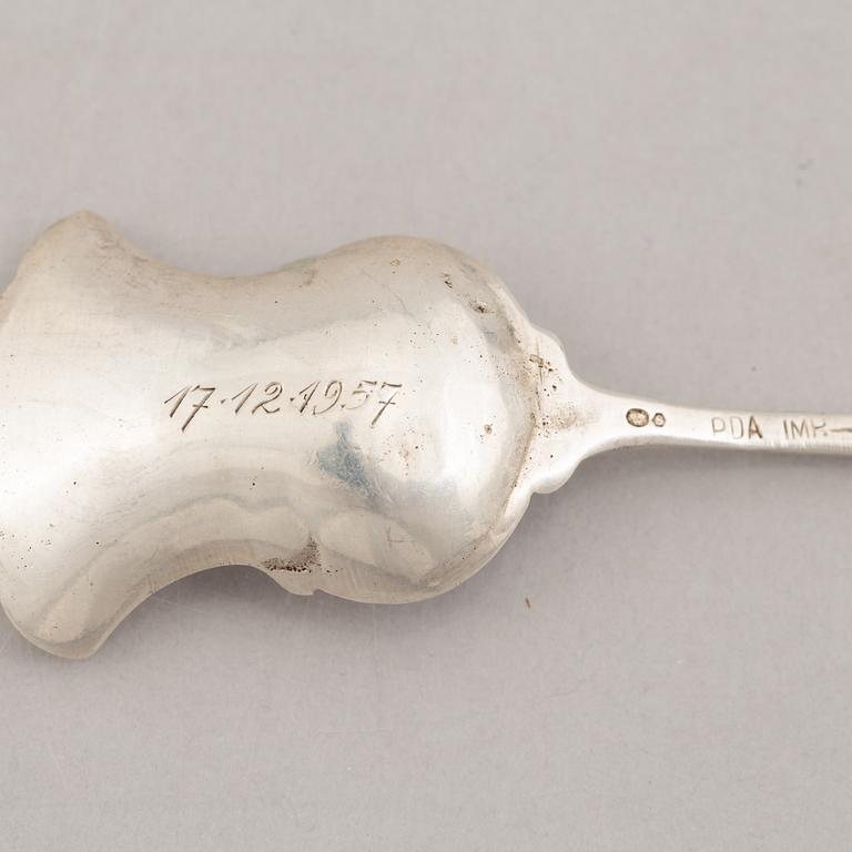 Bestick, 29 st, silver, bl a Axel Bergman, Stockholm 1912.