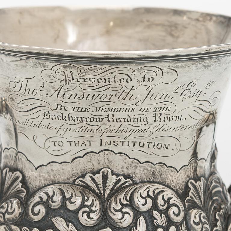 A sterling silver bowl, John Evans II,  London England 1838.