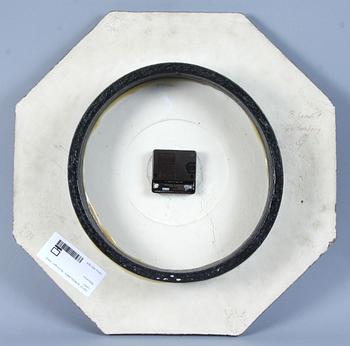 VÄGGUR, stengods, Britt-Louise Sundell, Gustavsberg Studio.