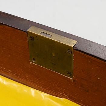 A Georgian style sideboard/buffet, England, circa 1900.