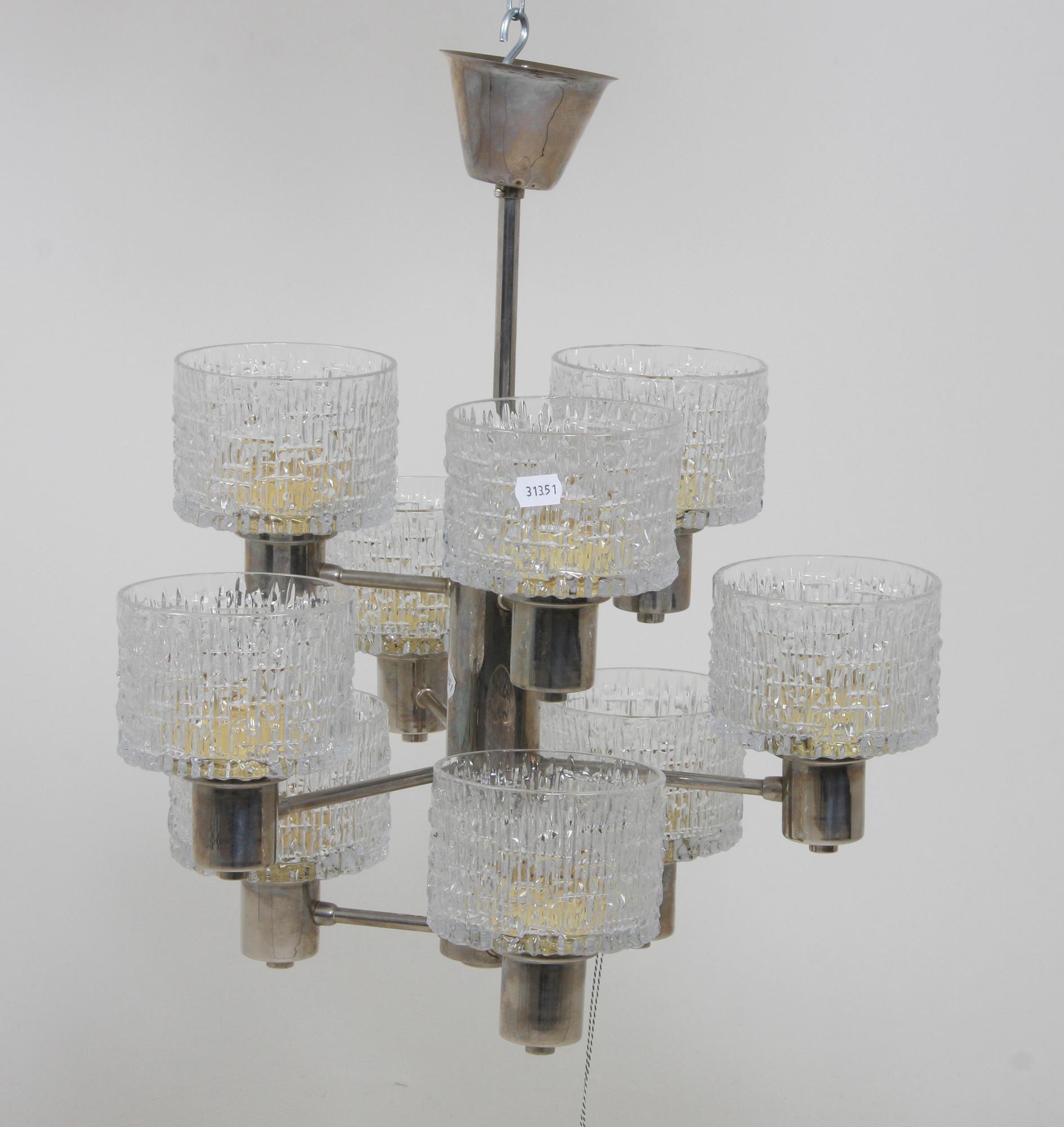 TAKARMATURER, ett par snarlika. H 52.