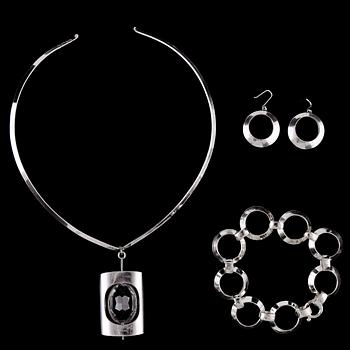 SILVERSMYCKEN, 3 delar.