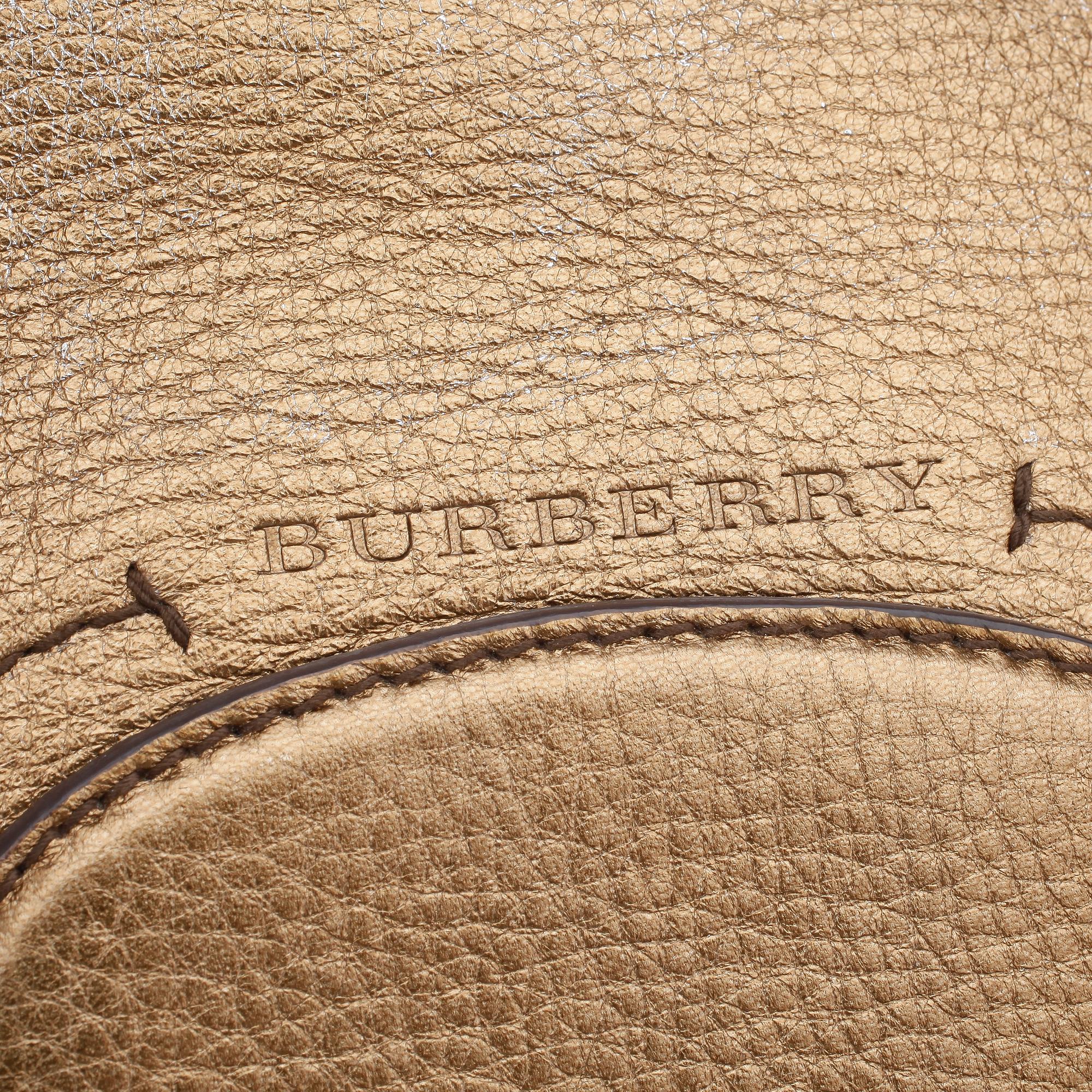 HANDVÄSKA, Burberry.
