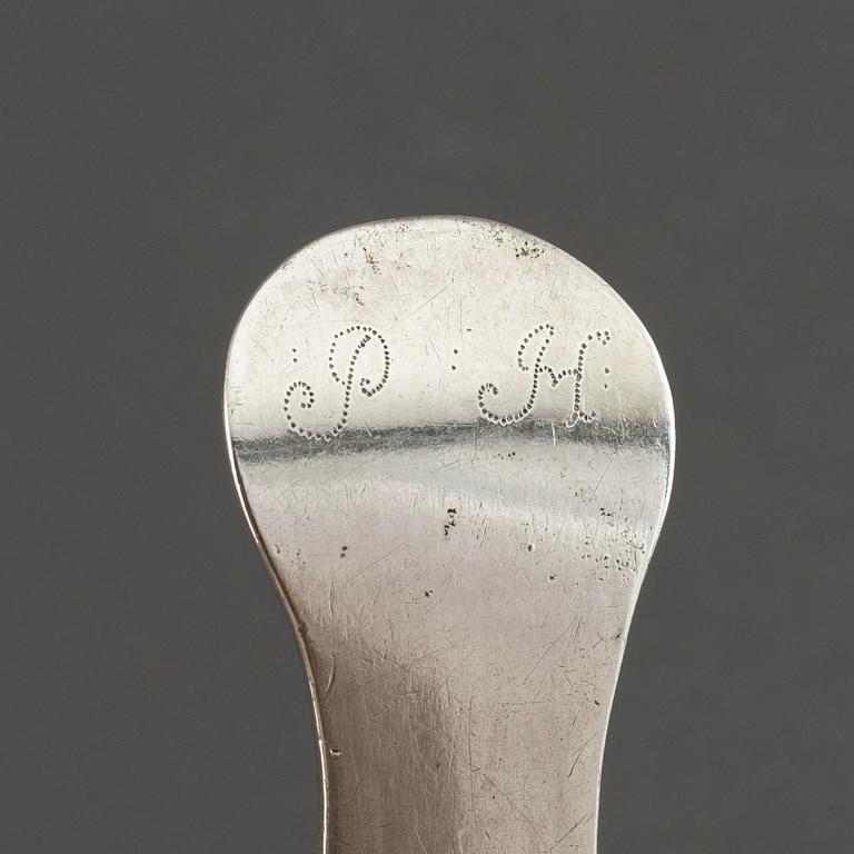 A Danish silver Rococo sandwich-/Fish-spade, mark of Jacob Moinichen, Copenhagen 1776.