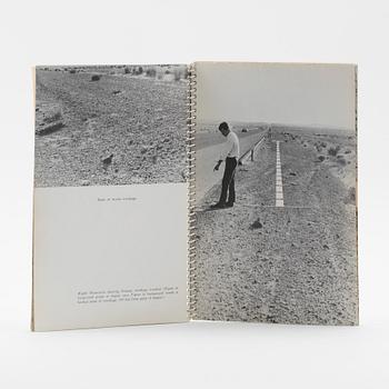 M Williams, E Ruscha o Patrik Nlackwell, "Royal Road Test", 1971.