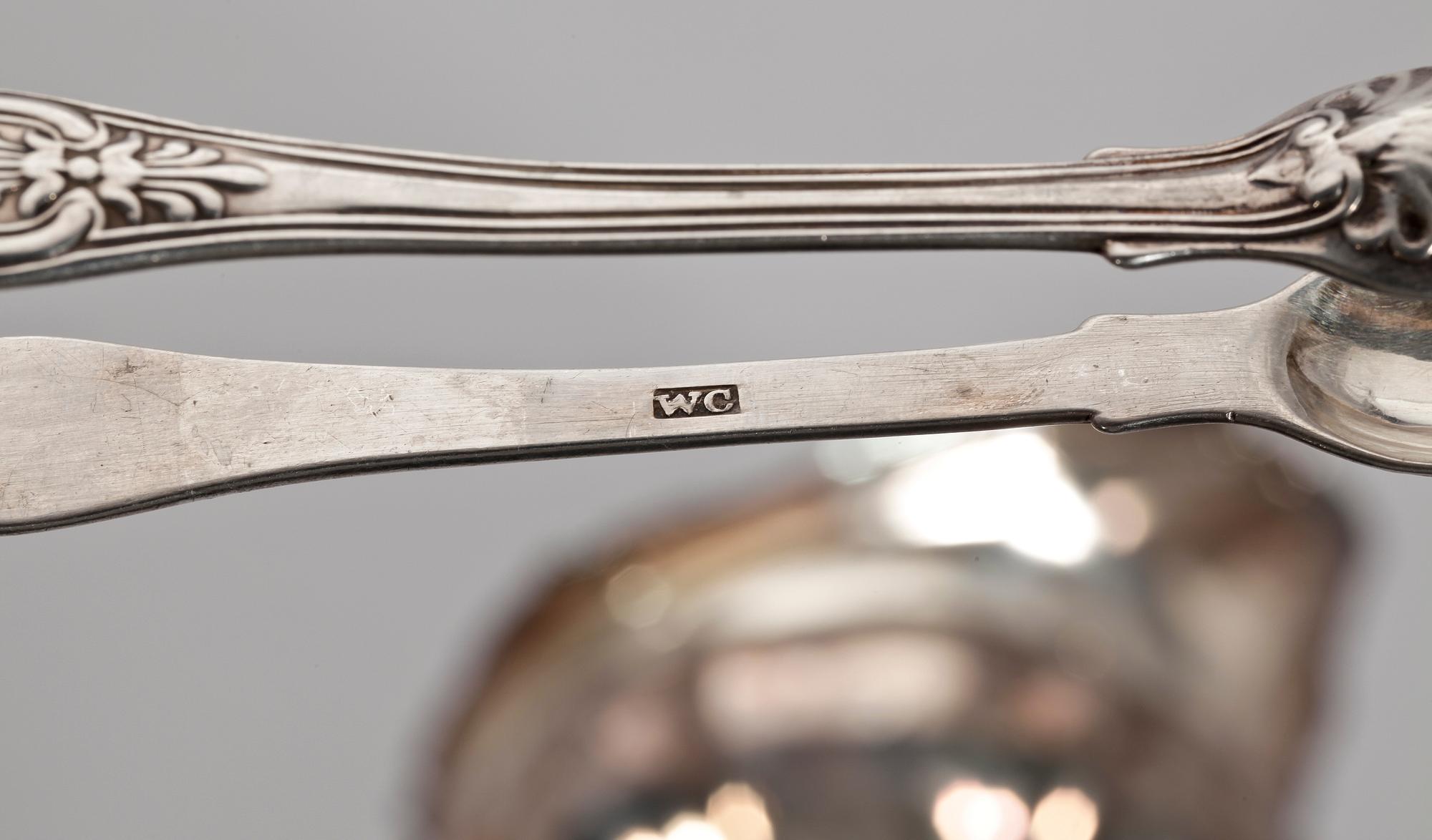 GRÄDDKANNA SAMT SOCKERTÅNG, silver, London England 1800-tal. Tot vikt ca 285 gram.