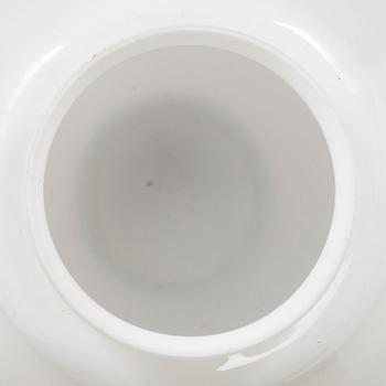 A pair of 1930s/40s pendant lights.