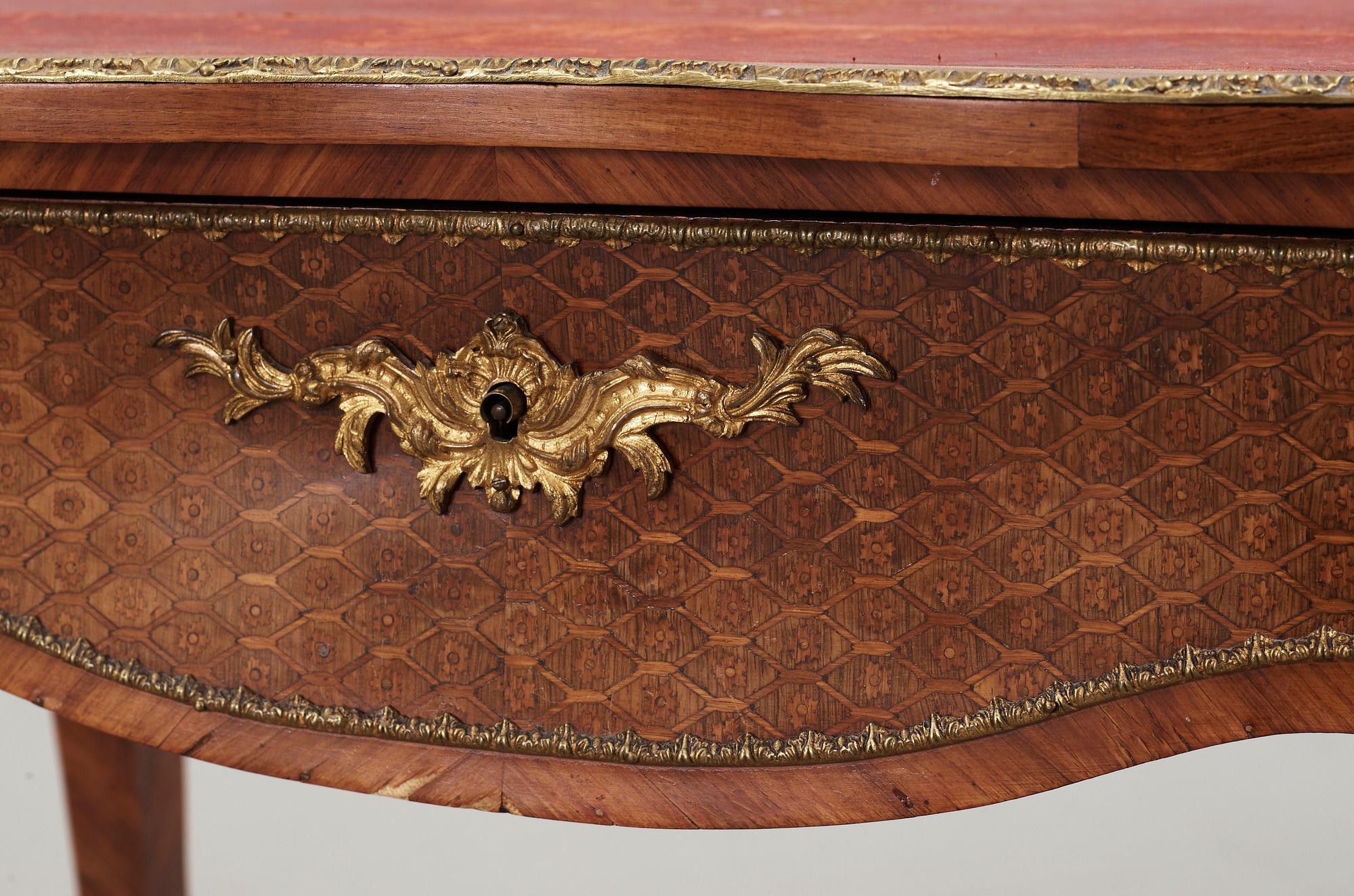 DAMSKRIVBORD, Louis XV-stil, Frankrike, troligen omkring 1900.