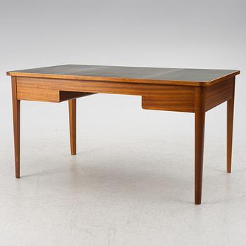 Skrivbord, G.A. Berg, Stockholm, 1940/50-tal.